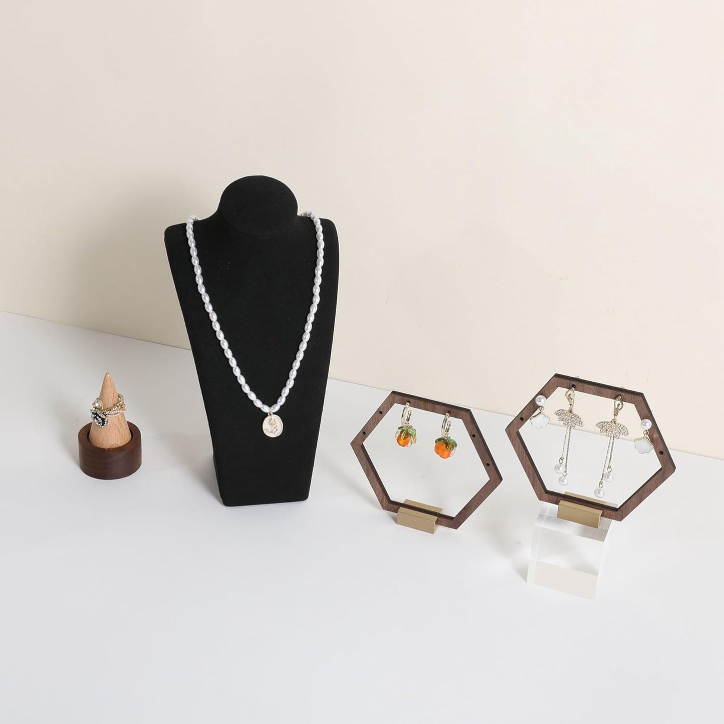 GemeShou Black necklace storage organizer for sale, Velvet necklace holder stand, jewelry bust display stands, Jewelry Mannequin for Countertop, Showcase【Black-Small height 7.68 inch】