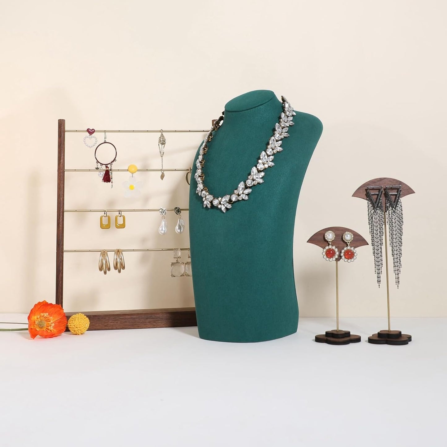 GemeShou Green necklace hanger jewelry organizer, Velvet jewelry stand necklace holder, jewelry mannequin bust for necklaces, Jewelry boutique store photography props【Green-Large height 11.8 inch】