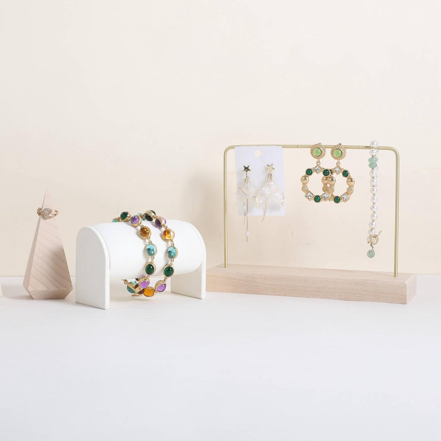 GemeShou Maple Earring holder for selling, Brass earring stands and displays for show, Wood Jewelry Storage hanging shelf for Girl Woman【U Shelf-Maple】
