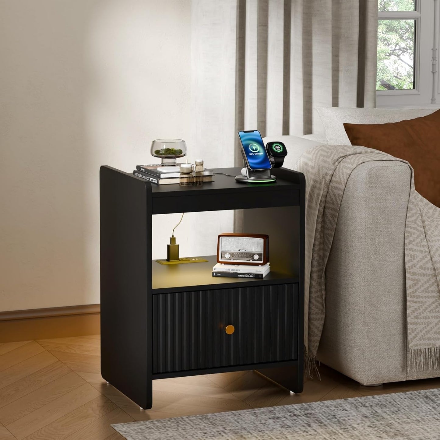 HIFYOBRO 21.6" Tall Fluted Nightstand, End Table with Charging Station and LED Light, Modern End Side Table with Drawer (Black)