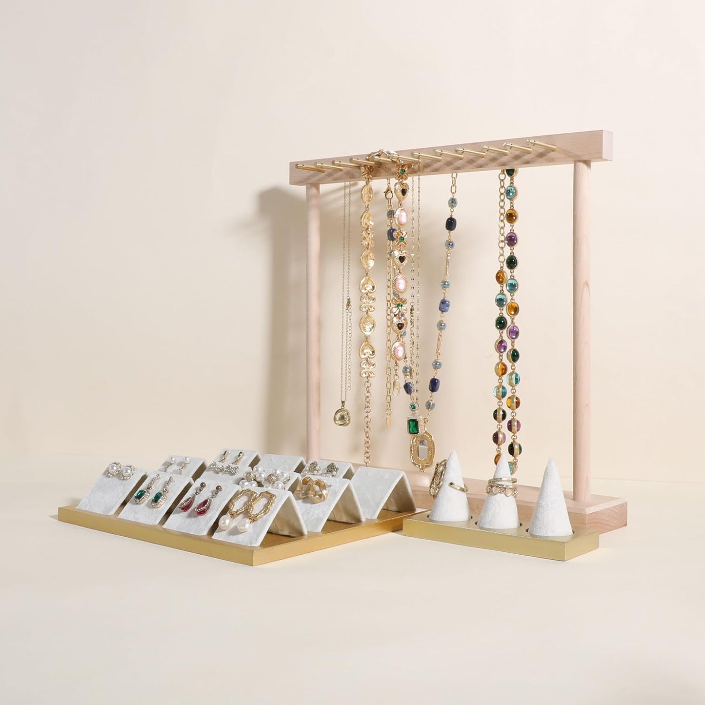 GemeShou Medium necklace hanger shelf with 12 copper bars, Wooden jewelry storage organizer rack for hanger necklace bracelet, necklace display stand for boutique store【Maple】