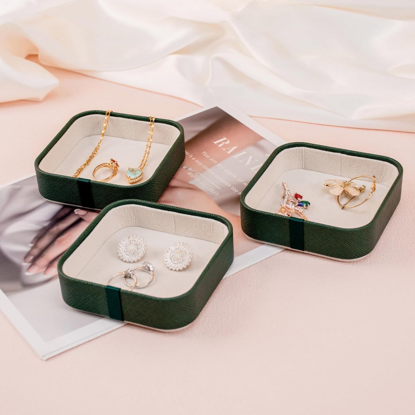 SANQIANWAN Set of 3 Small Stackable Jewelry Organizer Trays Mini Jewelry Drawer Oragnizer Small Jewelry Display Tray for Necklace Bracelet Rings Earrings and Makeup (DarkGreen)