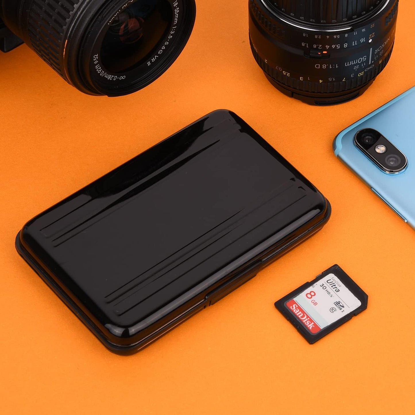 Aluminum Shock Resistant Carrying Box Holder Memory Card Storage Box Case Holder 8 Slots for SD SDHC MMC Micro SD TF Cards (Black)