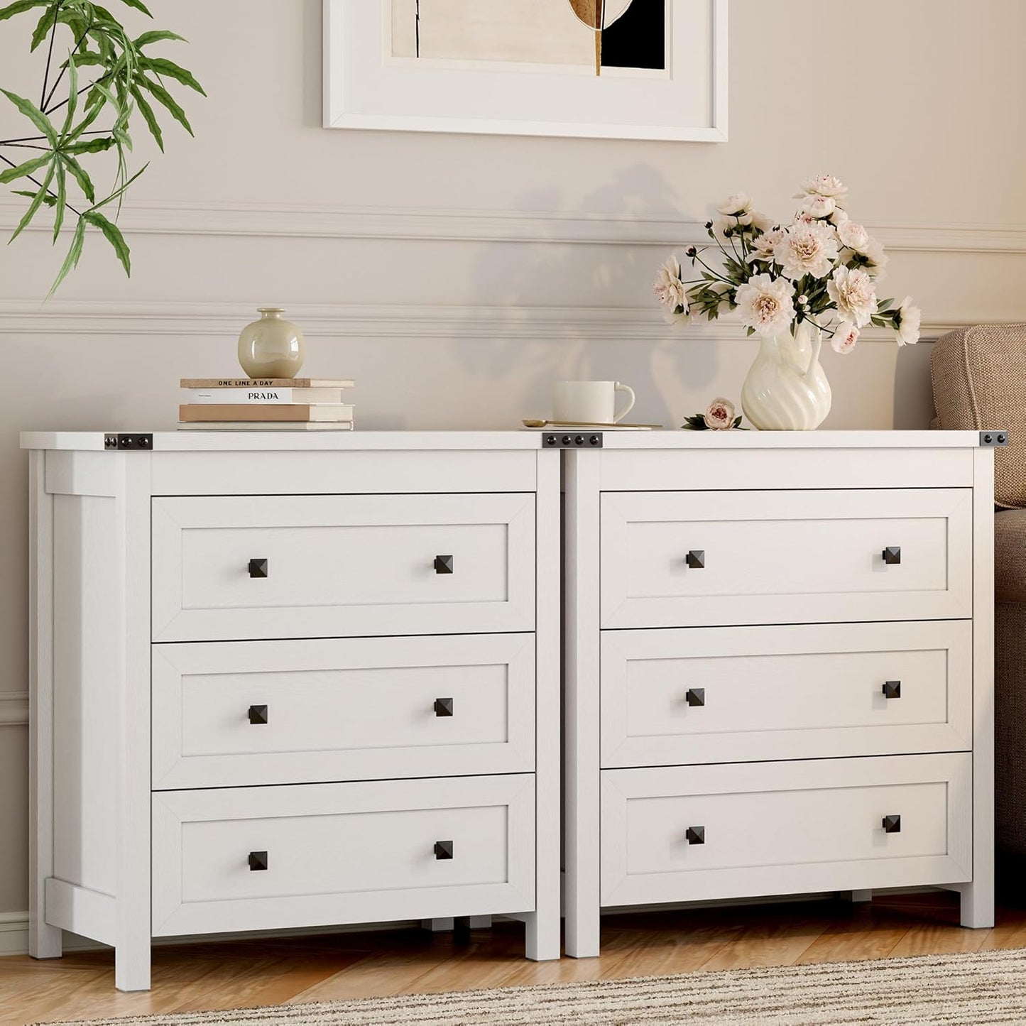 Dresser for Bedroom with 3 Drawers, Small Chests of Drawers, 27.55" Wide Farmhouse Wood Nightstand Bedside Cabinet End Table, Modern Closet Storage Organizer for Living Room, Entryway, Hallway, White