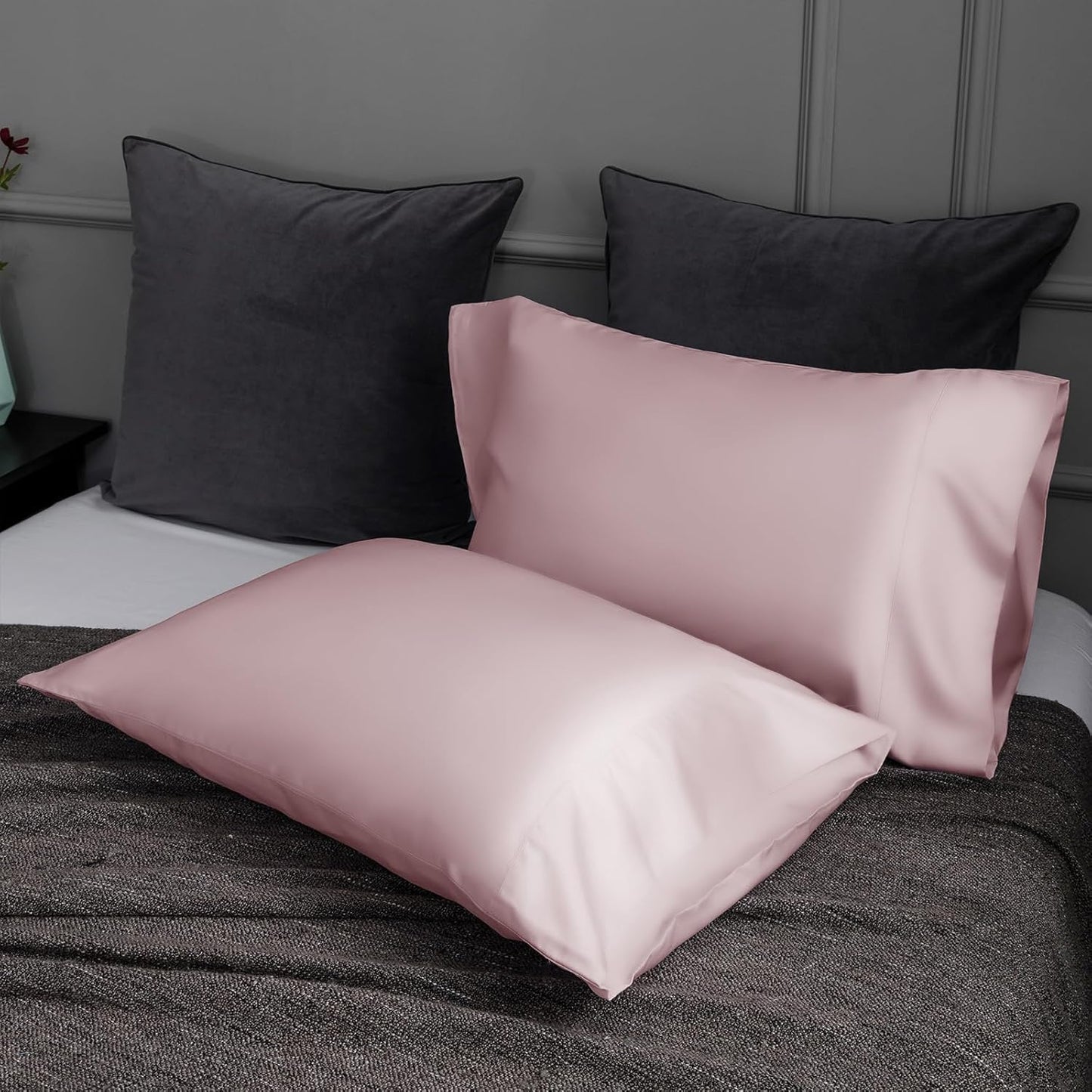 TELUS Pillow Cases Standard Size 2 Pack, Bamboo Rayon & Lyocell Pillowcase with Envelope Closure, Cooling Breathable Pillow Cover for Hot Sleeper & Night Sweats, 20x26 inch, Light Pink