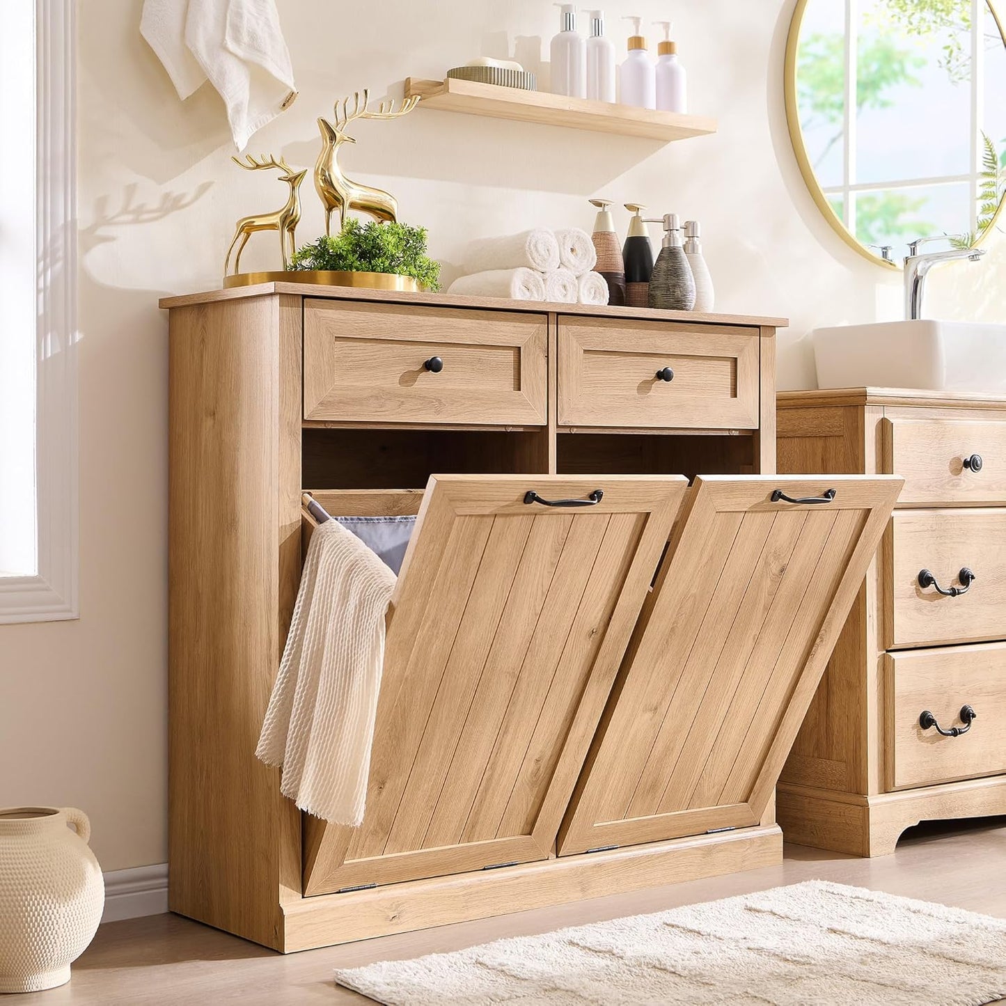 Double Tilt Out Trash Cabinet, 20 Gallon Farmhouse Laundry Hamper Cabinet with 2 Drawers, Hidden Wooden Trash Can Cabinets with Storage Basket for Kitchen, Living Room (Natural)