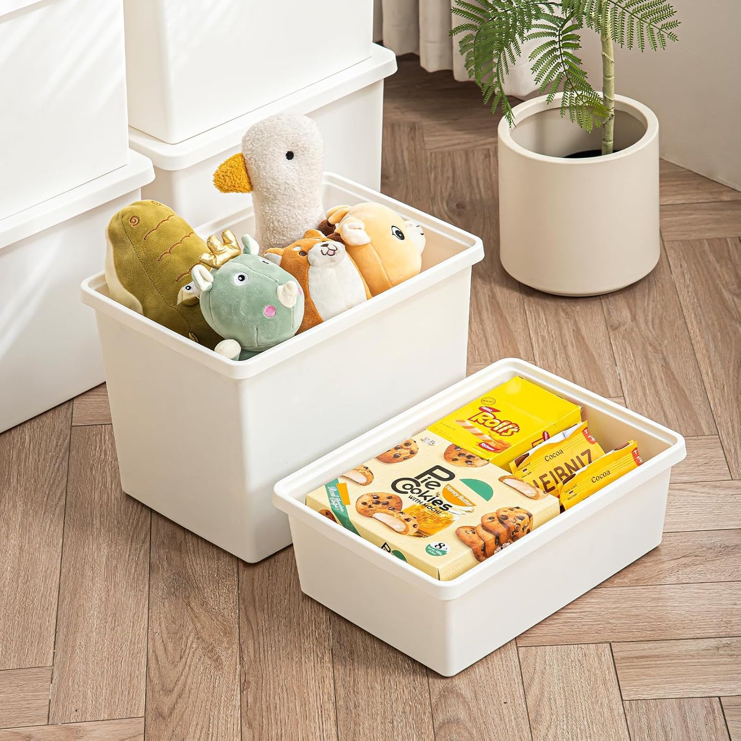 15 Quart White Storage Bins with lids,Office stackable Plastic Boxes Set of 4,Garage organization Storage Box with handle for Organizing Snacks, Crafts, Legos, Tools,books (white, 4L)