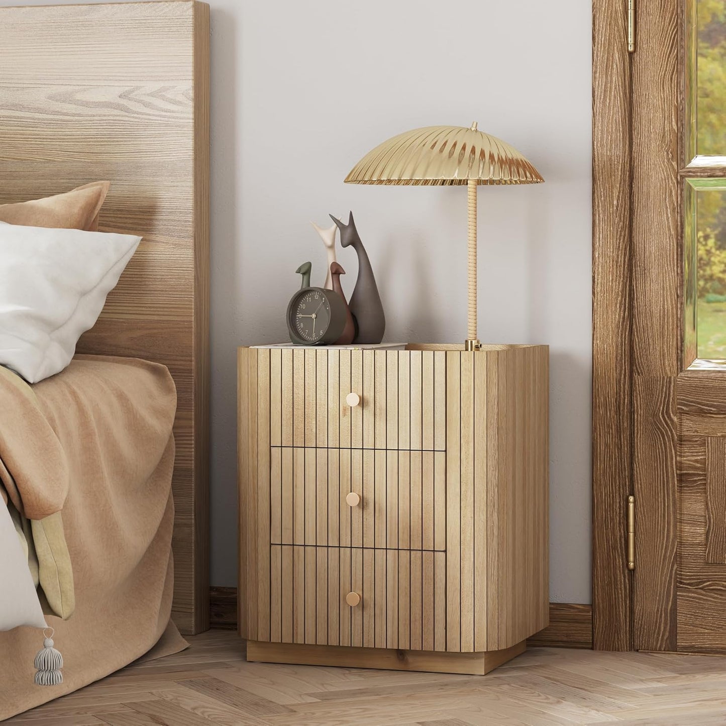 COZAYH Farmhouse 3 Drawer Wood Nightstand with Vertical Slatted Wood, Rustic Curved Edge Dresser with Metal Handles, Modern Design Bed Side Table with Recessed Tray Top for Bedroom, Office (Natural)