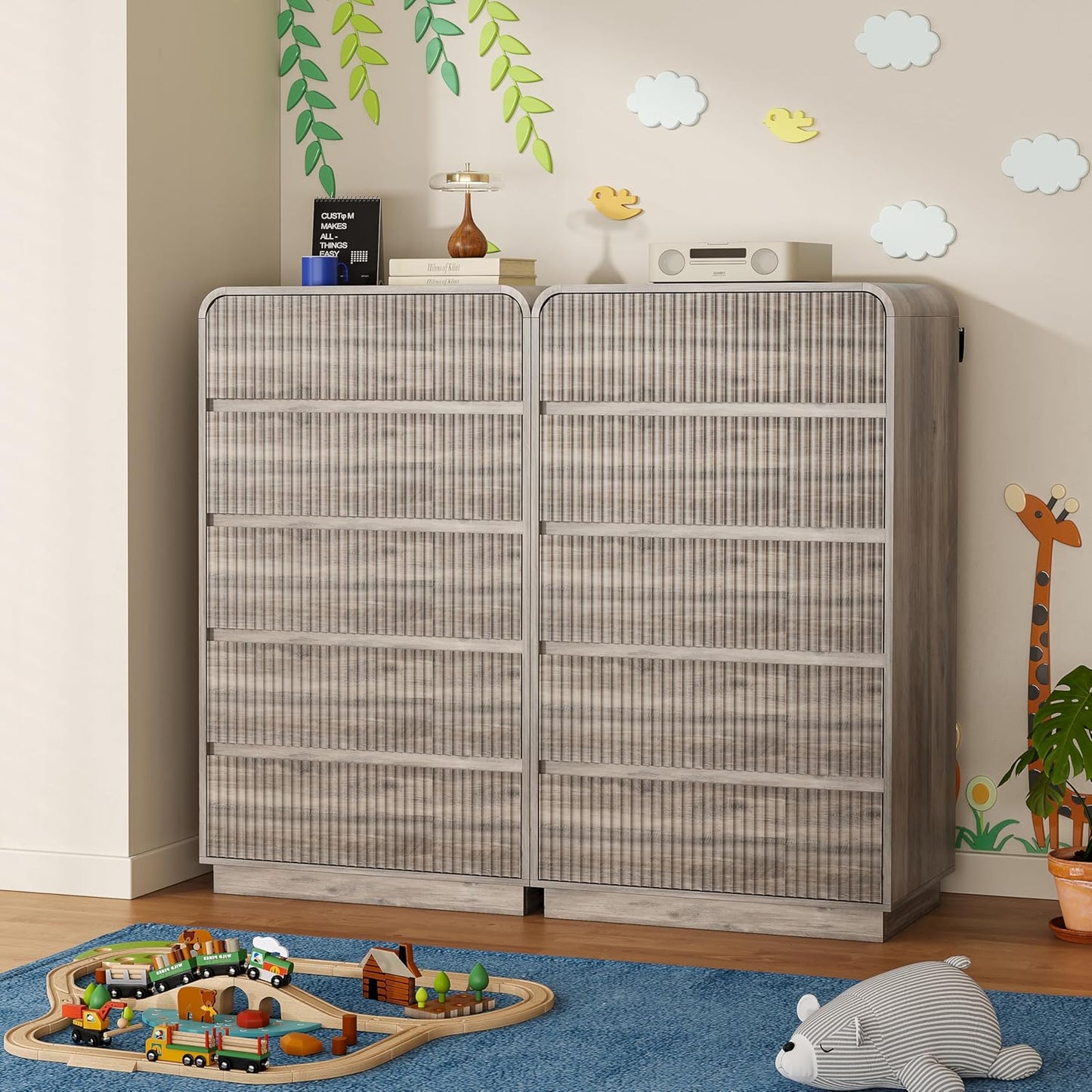 Tall Dresser for Bedroom with 5 Drawers, Fluted Chest of Drawers with Round Curved Corner, Hidden Handles, Modern Wood Storage Organizer for Bedroom, Nursery, Living Room