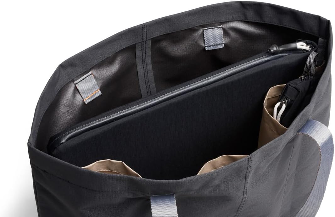 Bellroy Lite Laptop Sleeve (14” Laptop Cover) - Black