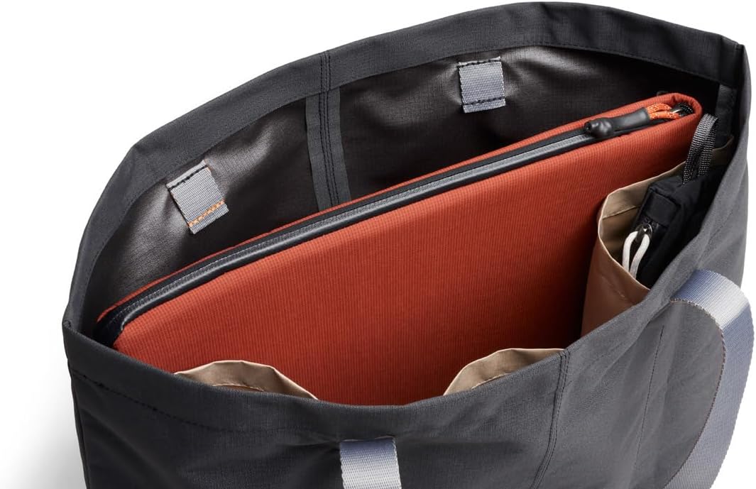 Bellroy Lite Laptop Sleeve (14” Laptop Cover) - Clay