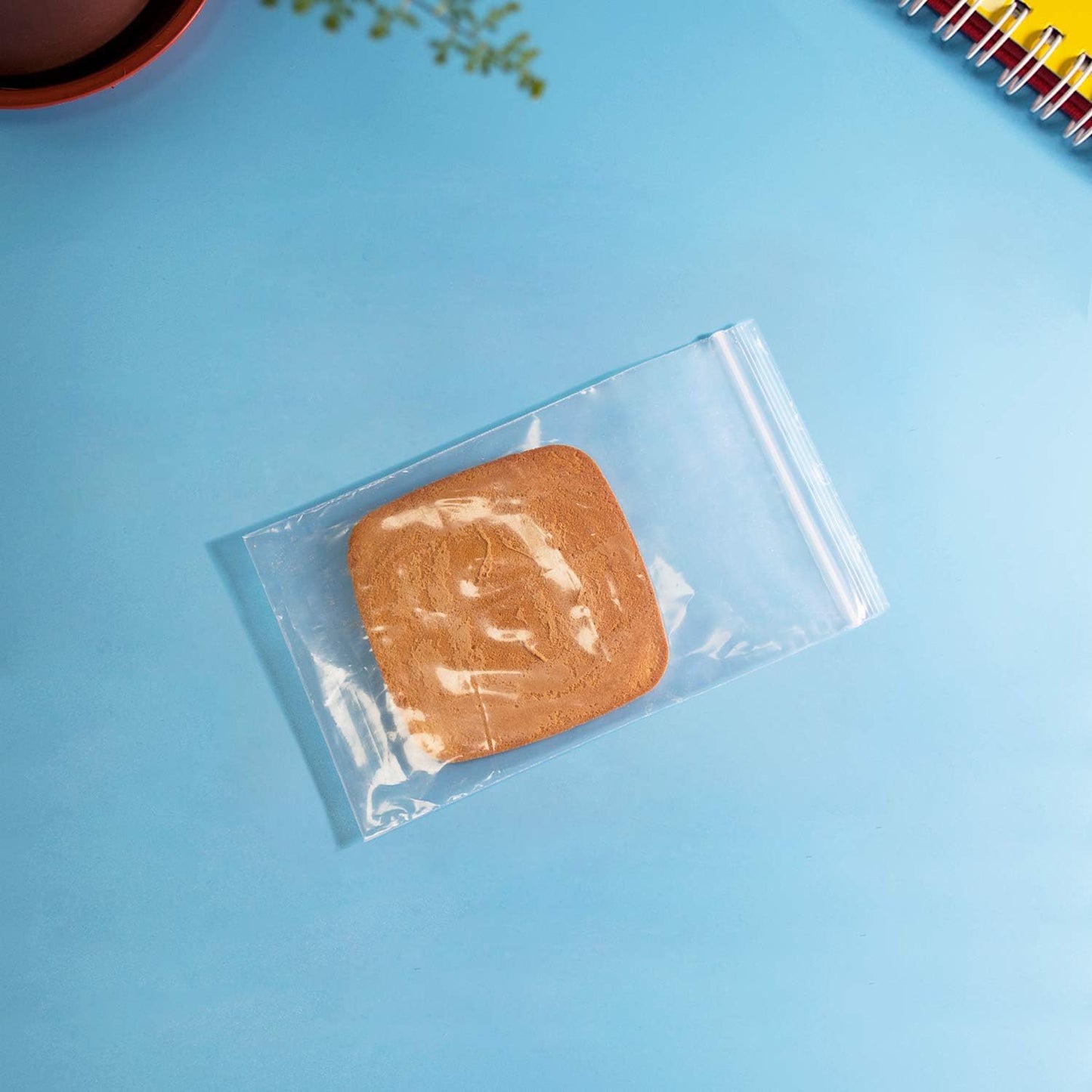 iMailer - 200 Count - 5" x 7" Small Zip Bags - Clear Reclosable Zip Plastic Poly Bags 2 Mil with Lock Seal Zipper for A2 A4 A6 Cards & Envelopes, Bakery, Cookies, Treats
