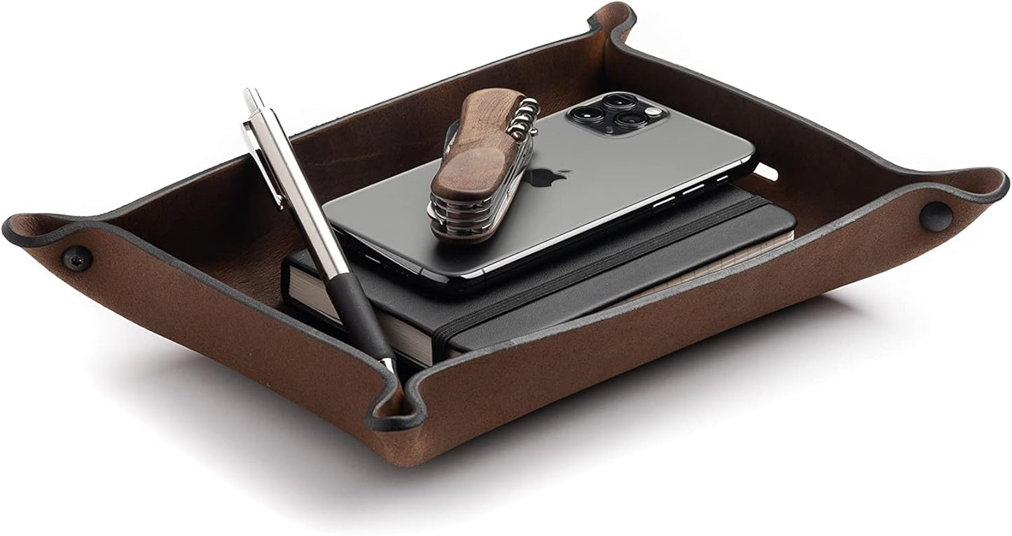Main Street Forge Leather Valet Tray for Men – Rustic EDC Organizer for Keys, Phone & Wallet – Made in USA – Bootlegger Brown