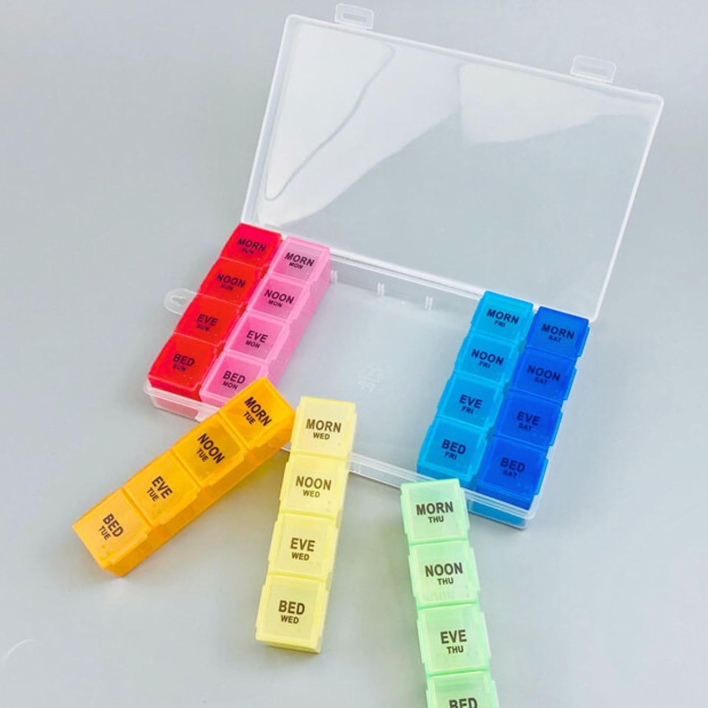 Pill Organizer 4 Times a Day,Premium Weekly Pill Case Medicine Organizer Box 7 Days 28 Compartment to Hold Vitamins Medicine Organizer Box
