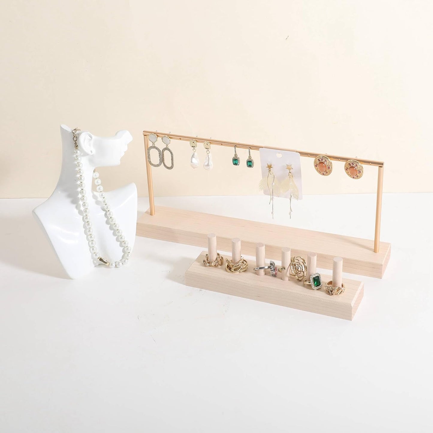 GemeShou wooden earring holder organizer for girls, maple stud earring display stand for boutique store, jewelry storage organizer shelf【maple stand-One Tier】