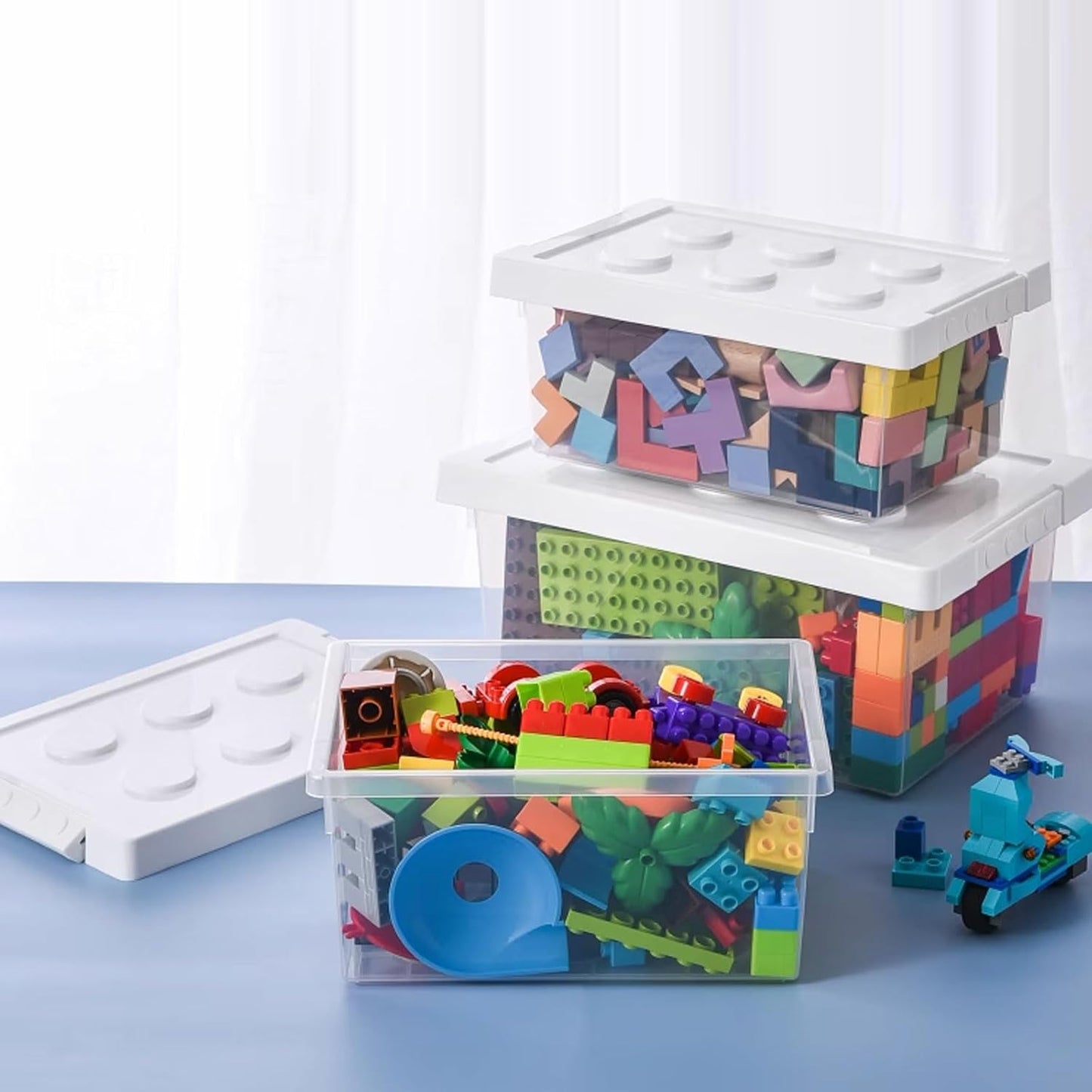 loobuu Plastic Storage Bins with Lids - Stackable Toy Storage Organizer Box Set of 2, Toy Chests with Compatible Building Baseplate and Lid, Storage Container for Building Bricks & Toys- White