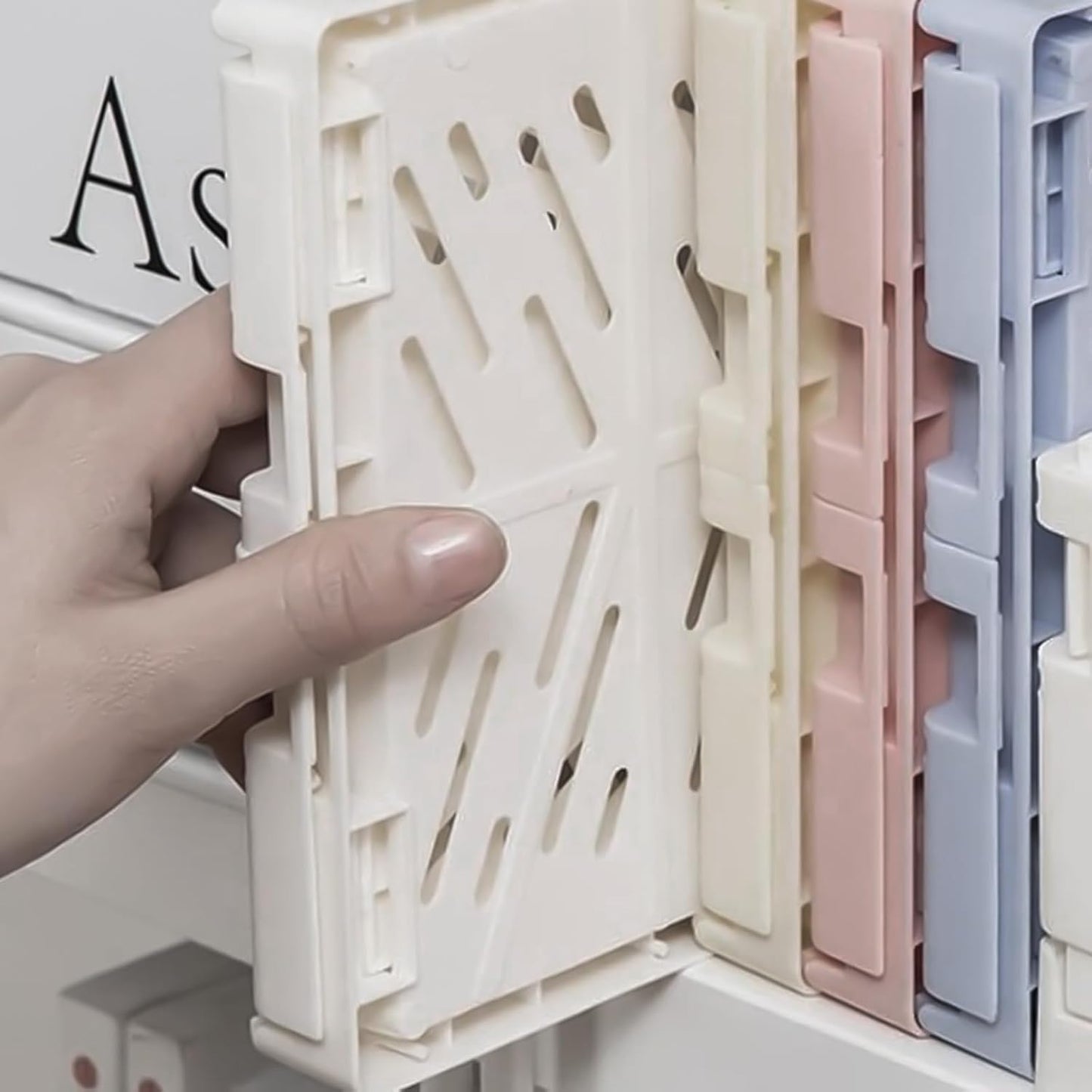 Small Pastel Plastic Storage Bins 2Pcs Foldable Pastel Crates Plastic Basket Colorful Storage Containers Baskets for Classroom Kitchen Office Bedroom Desktop Home Decor (White 9.8" x 6.5" x 3.8")
