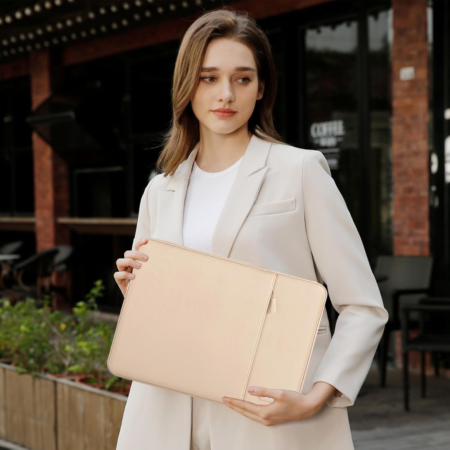 MOSISO Laptop Case 13.3 inch, 13-13.3 inch Laptop Sleeve Compatible with MacBook Air/Pro 13/Pro 14 M5 M4 M3 M2 M1, HP Dell ASUS Lenovo,Polyester Vertical Computer Sleeve Bag with Pocket, Apricot