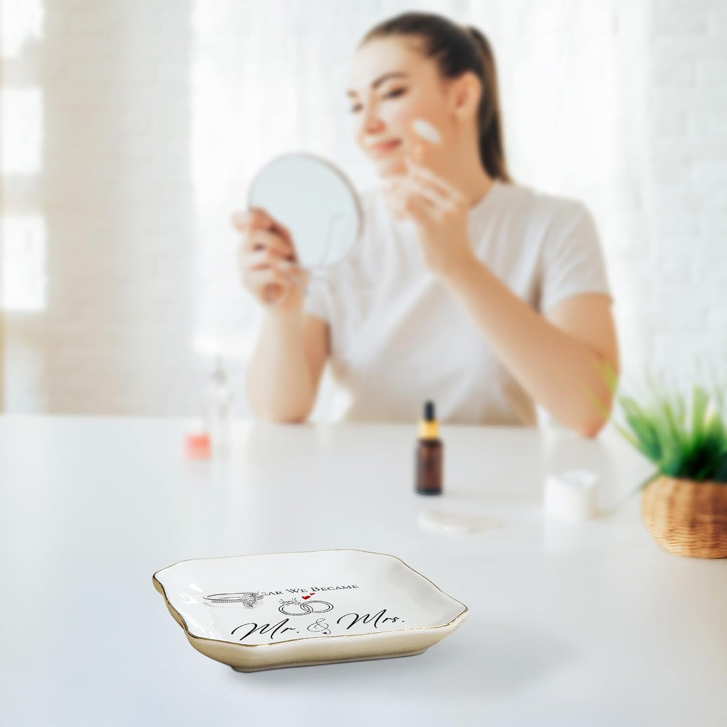 OASSIE Anniversary Wedding Gifts for Her Wife - 4"x4" Ceramic Jewelry Dish Tray - Engagement Newlyweds Couples Gifts for Women Her Wife, Mr and Mrs Decorative Trinket Dish