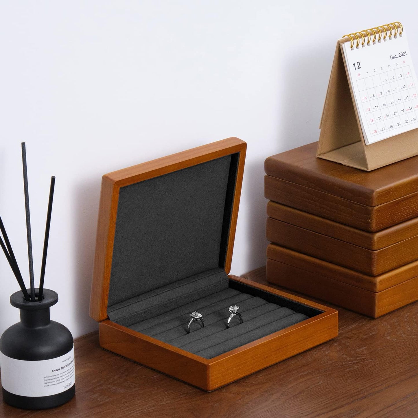 Oirlv Solid Wood Ring Jewelry Box Organizer Earrings Jewelry Drawer Organizer Tray with Lid (Creamy-white)