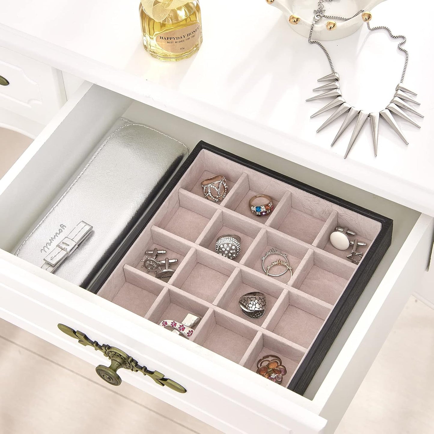 BEWISHOME Jewelry Organizer Tray Stackable Earring Storage Trays with Lid for Dresser and Drawer 32 Slots for Rings, Earrings, Necklaces, Bracelets and Watches Set of 4 Black SSH81B