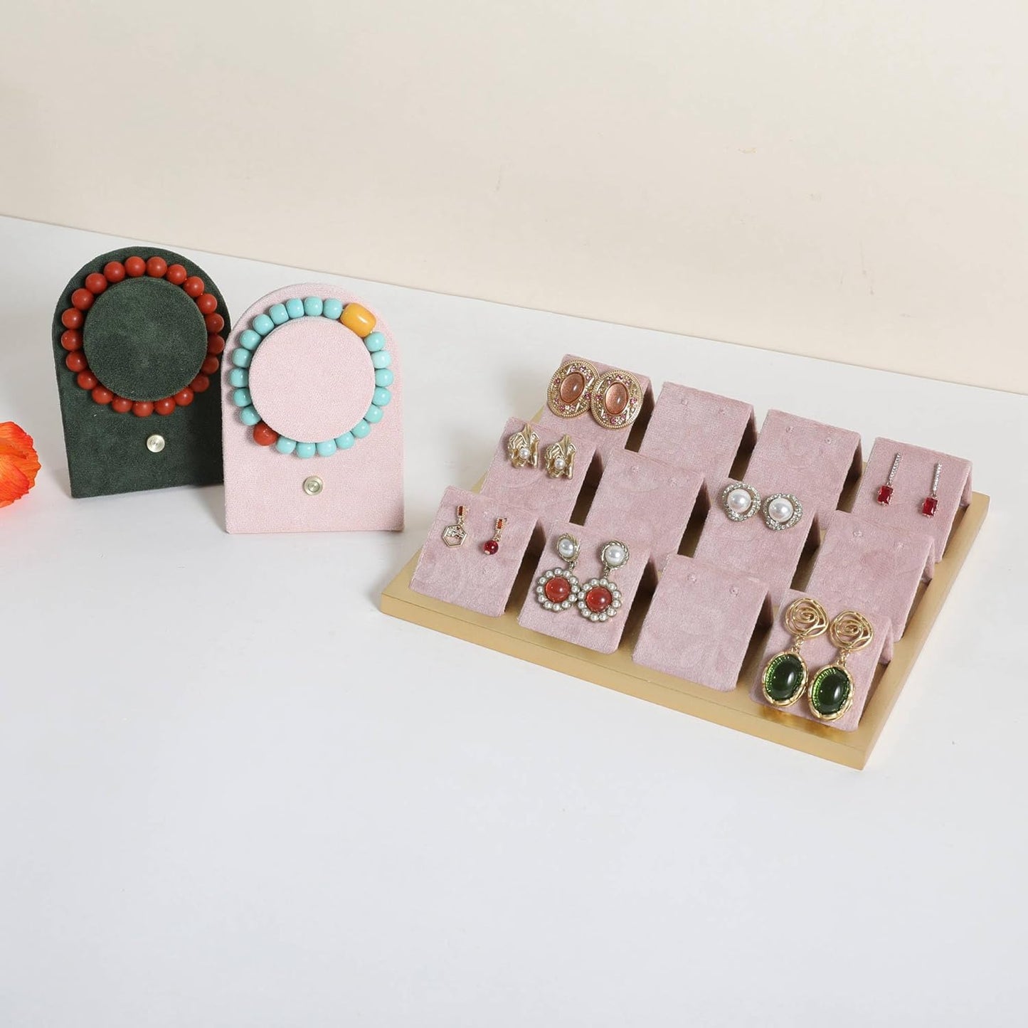 GemeShou Golden coated earring display stand for selling, velvet stud earring holder for jewelry display, Jewlery earring storage organizer tray, studs holder jewelry organizer【Earring holder-Pink】
