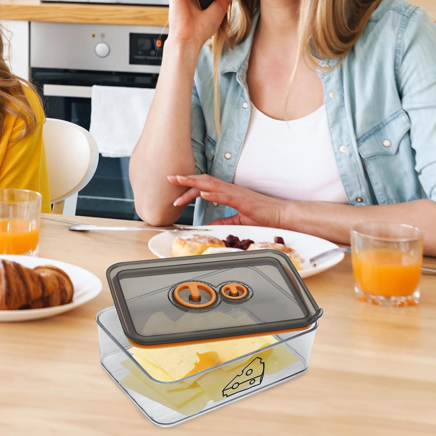 Cheese Container for Refrigerator,Cream Cheeses Storage Box,Cheese Keeper with Airtight Lid and Time Recording,BPA-Free Kitchen Storage Organizer Sliced,Grated,Cheddar Cheeses Saver,Grey