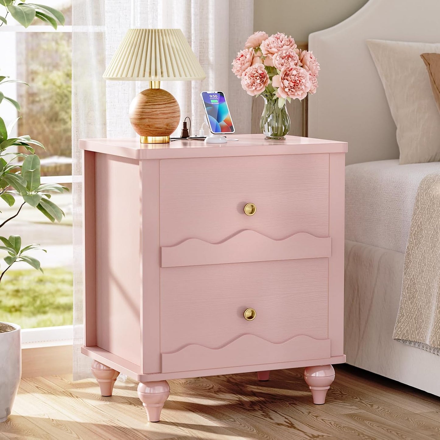 Cyclysio Nightstand with Charging Station, Side End Table with 2 Drawers, Modern Wood Night Stand with Scalloped Pattern for Bedroom, Bedside Night Tables with Solid Wood Gourd Legs