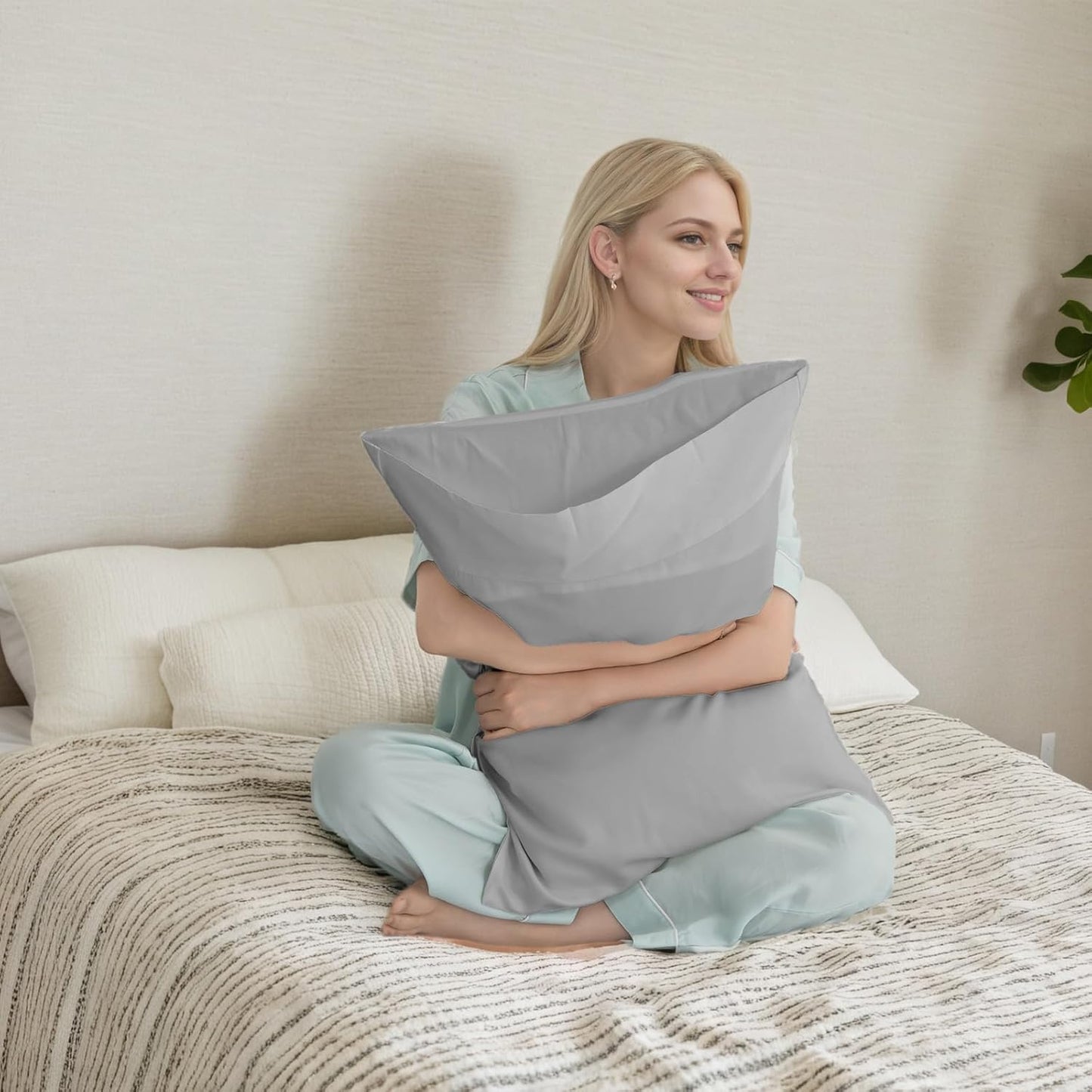 TELUS Pillow Cases Standard Size 2 Pack, Bamboo Rayon & Lyocell Pillowcase with Envelope Closure, Cooling Breathable Pillow Cover for Hot Sleeper & Night Sweats, 20x26 inch, Light Grey