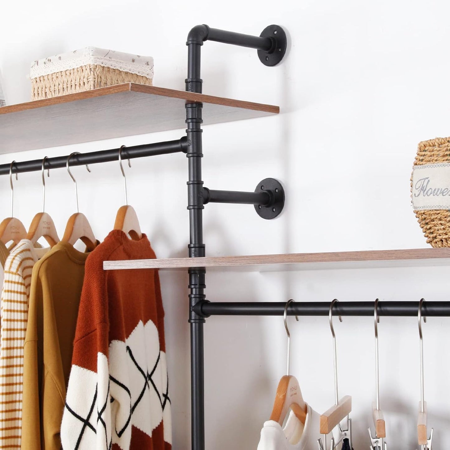 Industrial Iron Pipe Clothing Rack, 40inch Black Vintage Retro Shelving Wall Mounted DIY Garment Rack Rustic Farmhouse Kitchen Storage