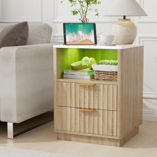 VOWNER Fluted Nightstand with Charging Station, 18” Night Stand with 2 Drawers, Faux Marble Top End Table with Storage Shelf, Curved Profile Side Table, Bedside Table for Bedroom Living Room, Oak