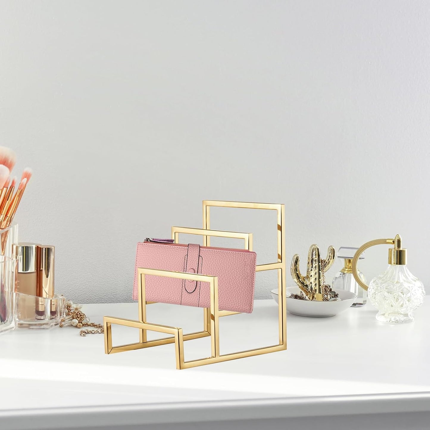 Clutch Purse Display Stand, 3 Layer Stainless Steel Wallet Display Stand Clutch Handbag Holder for Boutique Store and Home Retail, Titanium Gold