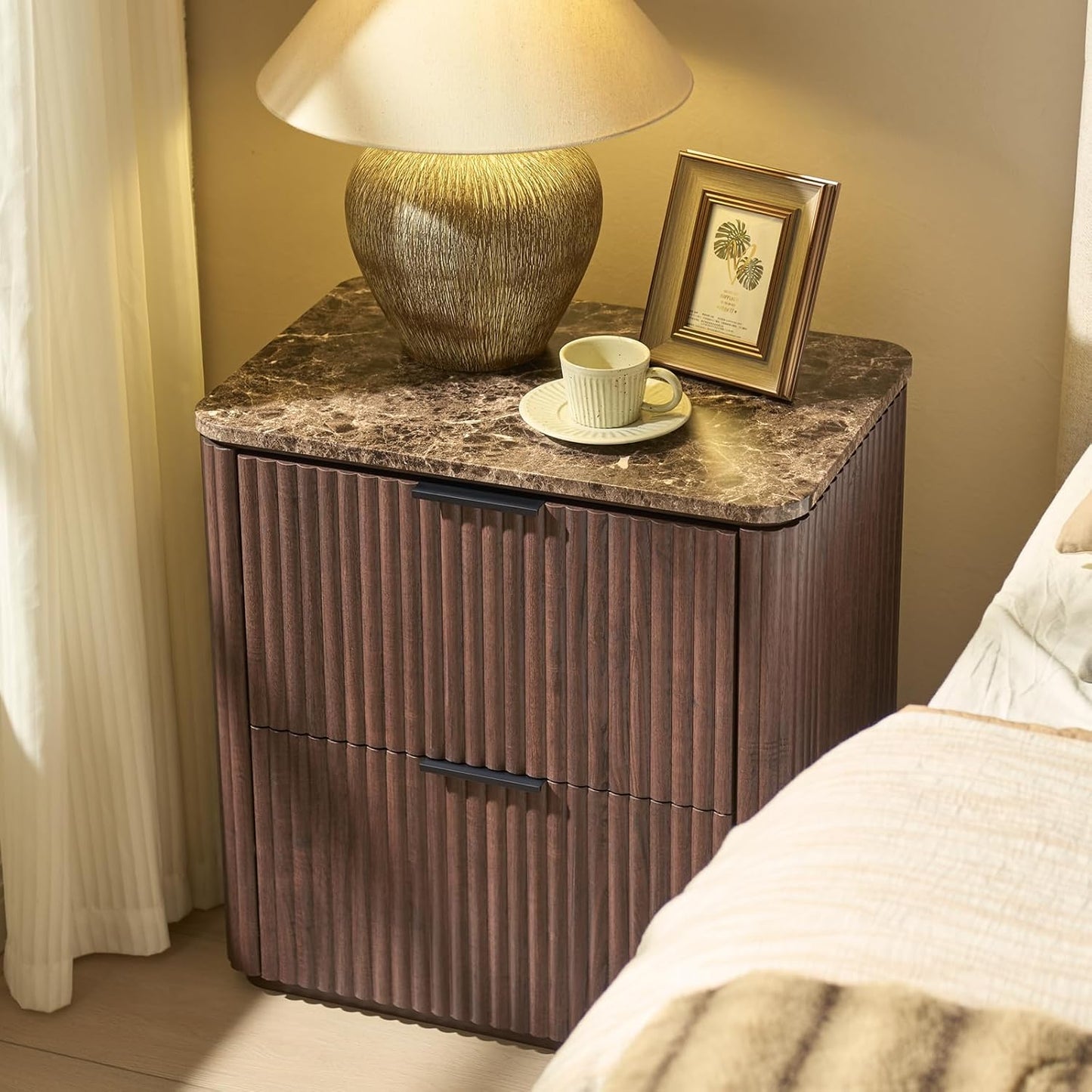 Fluted Nightstand Set of 2, Bedside Table with 2 Drawers, Engineered Wood End Table with Faux Marble-Top, Curved Corners, Metal Handle, Modern Night Stand for Bedroom, Small Spaces, Dark Oak