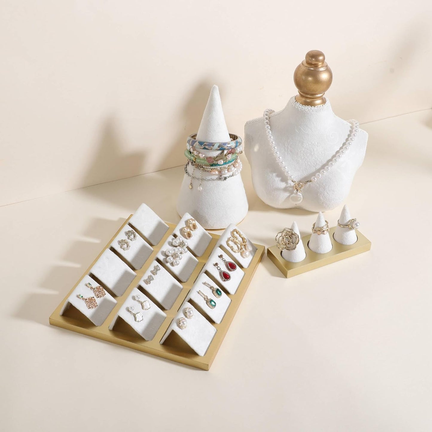 GemeShou Golden coated earring display stand for selling, velvet stud earring holder for jewelry display, Jewlery earring storage organizer tray, studs holder jewelry organizer【Earring holder-white】
