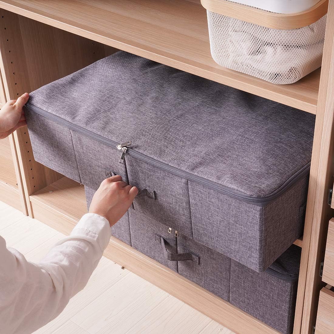 iwill CREATE PRO Underbed Storage Boxes for Bedding/Garment/Duvets/Blankets/Shoes, Folding Fabric Rigid Under bed Storage Bins with Zip Lid, Washable, Black Gray
