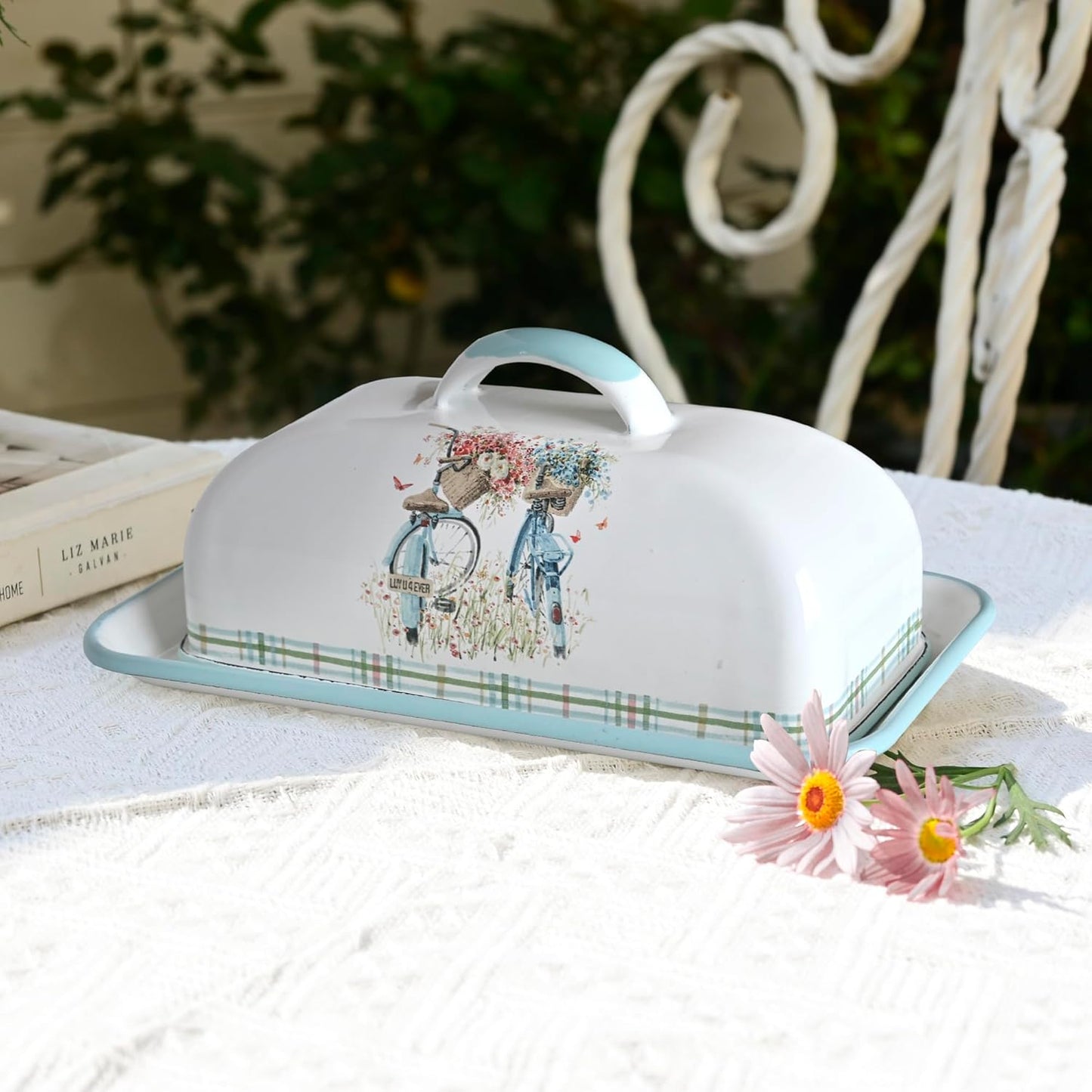 Enameled Farmhouse Vintage Butter Dish with Lid, 7.5 Inch Durable Kitchen Food Storage Container Rust-Resistant Refrigerator Safe,Vintage Decorative Design Kitchenware for Countertop