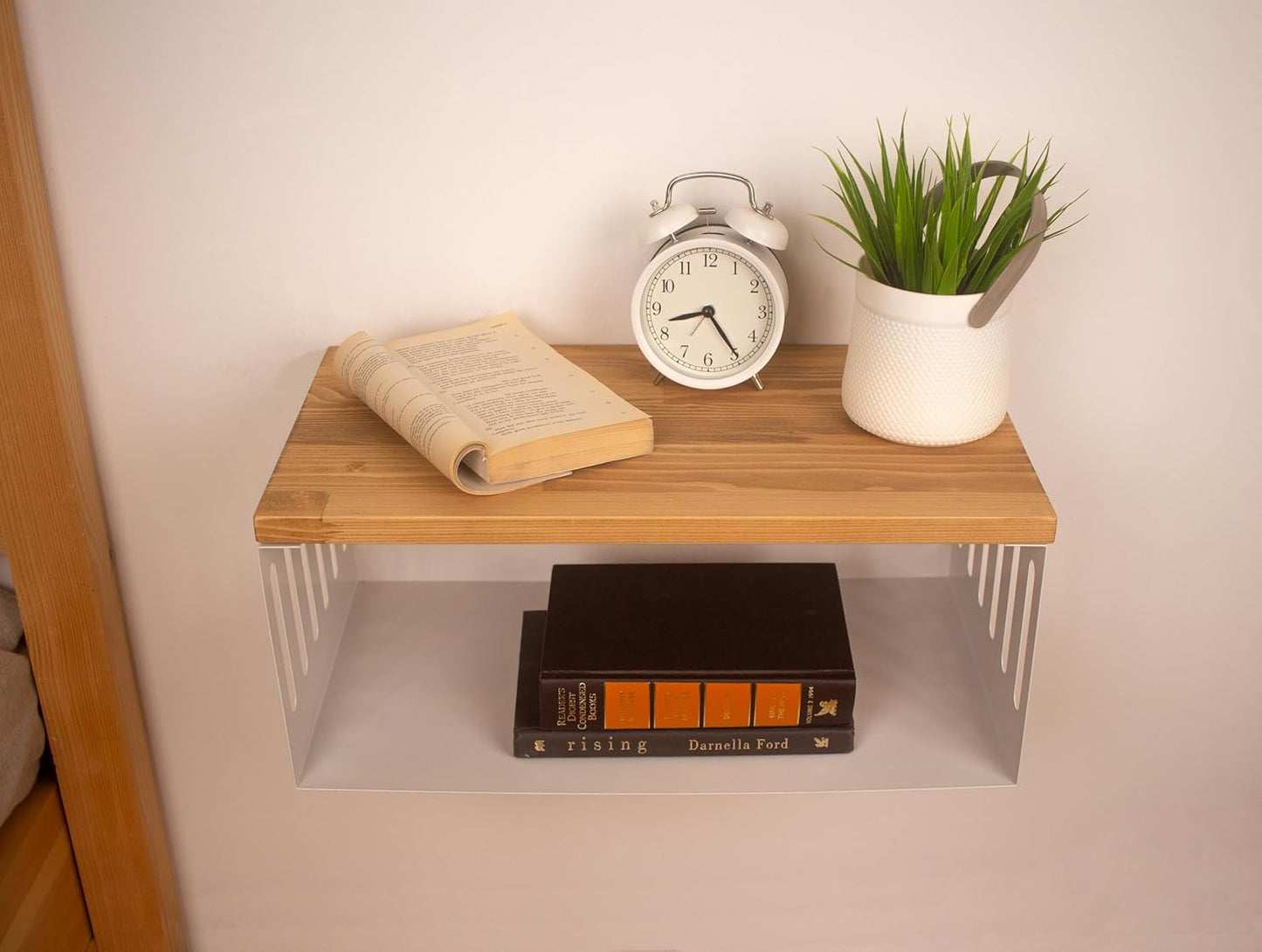 Floating Nightstand with White Metal Base, Wooden Top and Sturdy Metal Base, Minimalist Bedside Table, Wall Mounted Shelf, Bedside Shelf (Madrid)