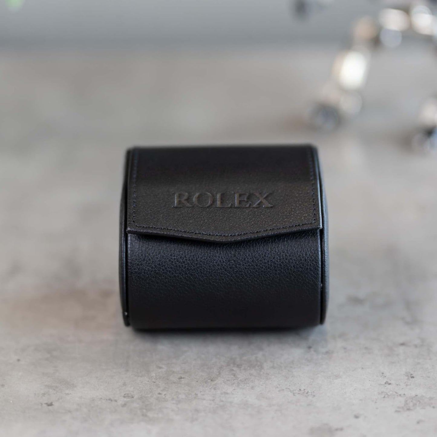 DailyWatch | Personalized Watch Roll Travel Case For 1 Watches - Handmade Genuine Leather Travel Case With Custom Engraving of Name or Initials - Black Blue