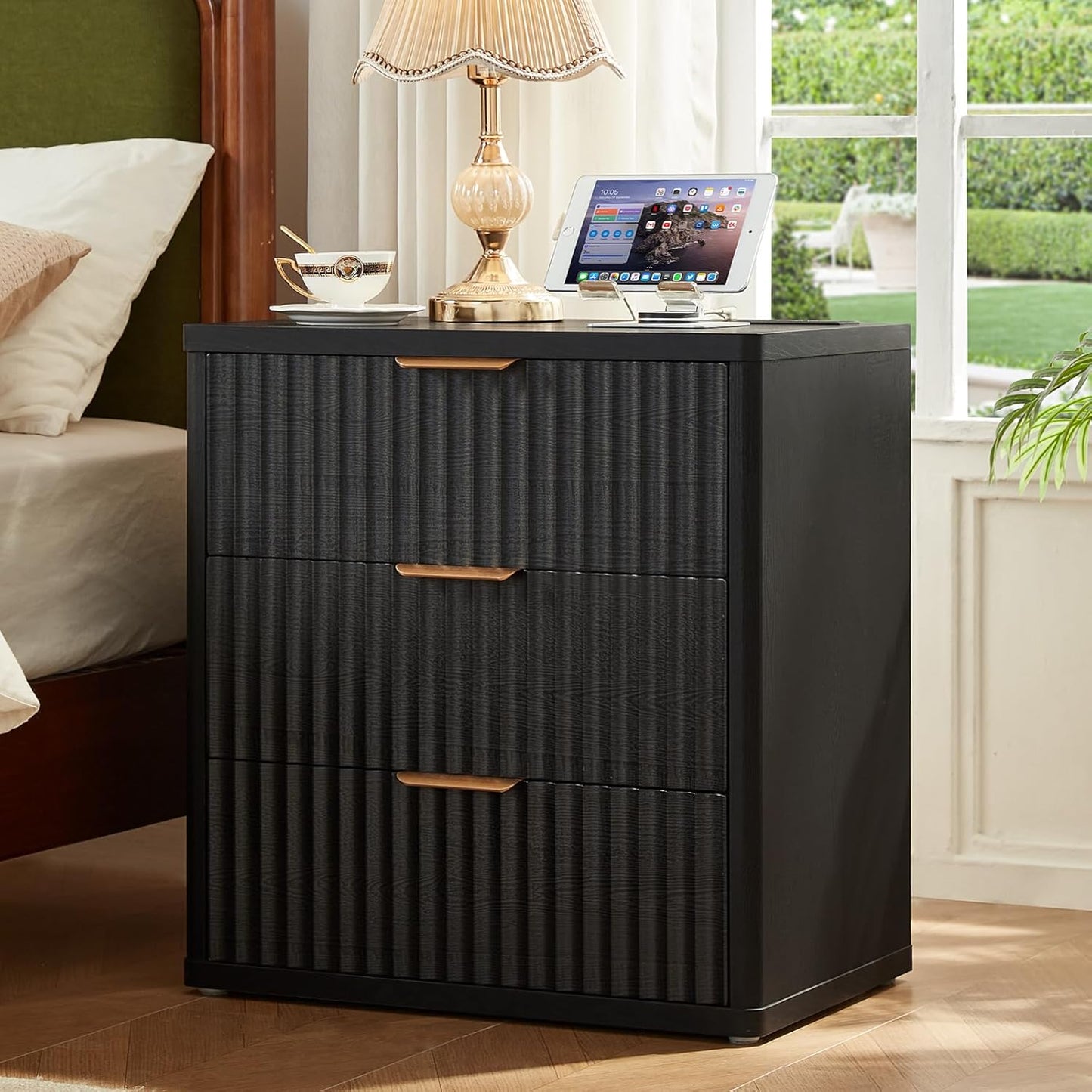 LEYAOYAO 23" Wide Fluted Farmhouse Night Stand Set of 2 with Charging Station, 3 Drawers Large End Table w/Metal Handle,Black Nightstand Bedside Table,Wood Dresser for Bedroom, Closet