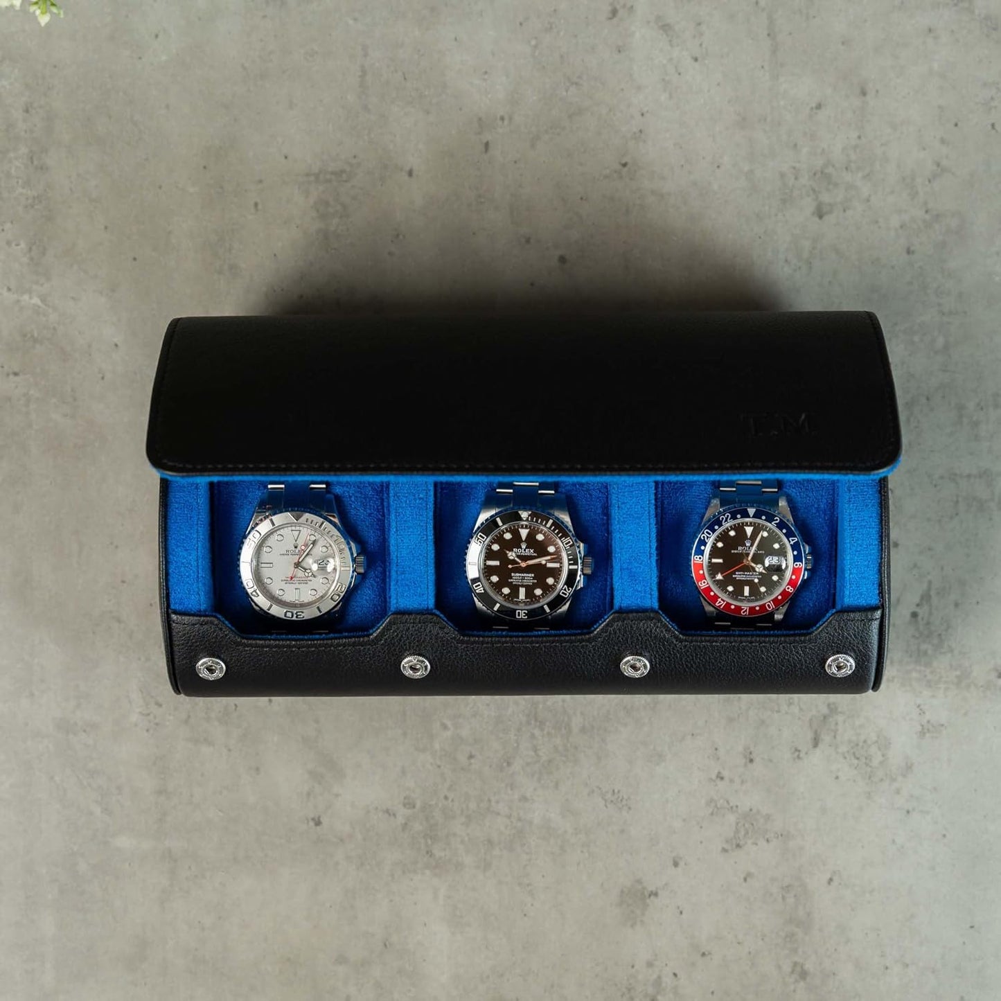 DailyWatch | Personalized Watch Roll Travel Case For 3 Watches - Handmade Genuine Leather Travel Case With Custom Engraving of Name or Initials - Black Blue