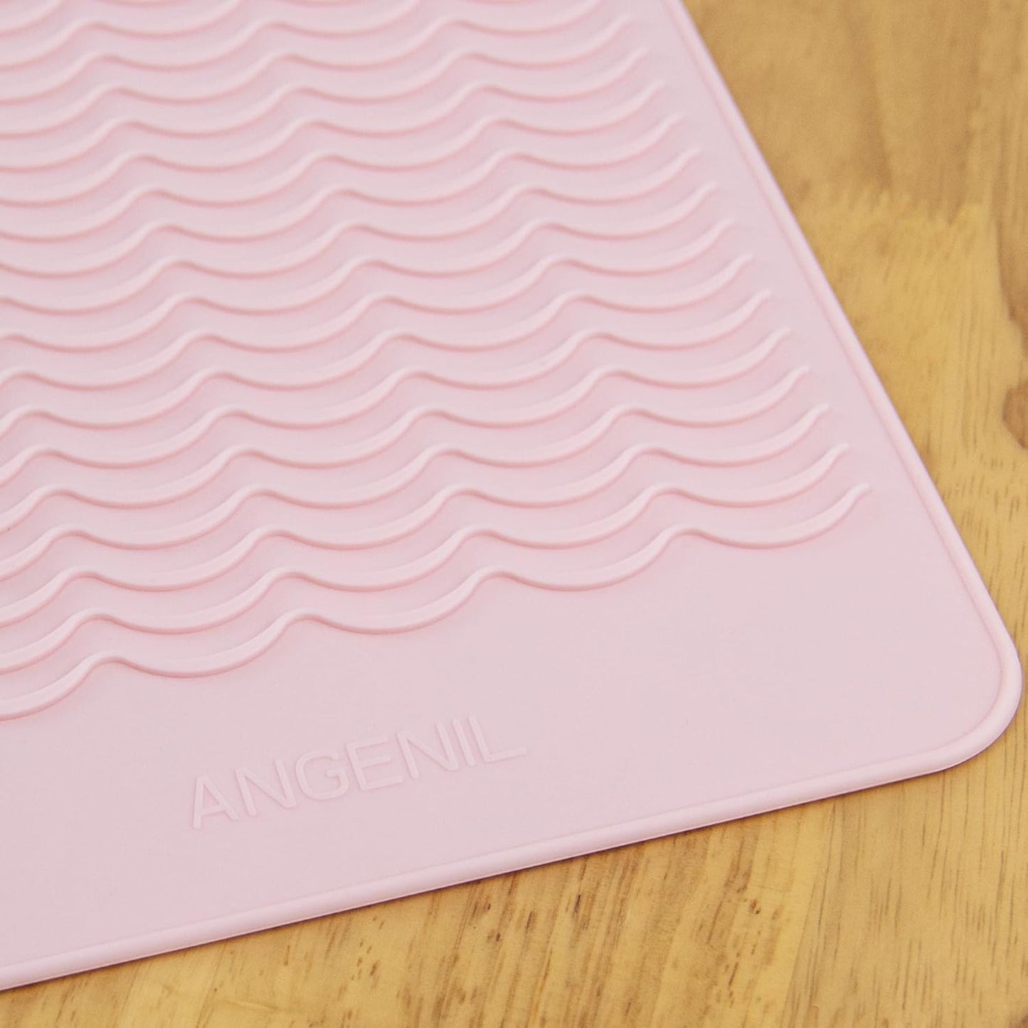 ANGENIL Pro Large Silicone Heat Resistant Mat for Curling Irons, Titanium Ceramic Flat Iron Hair Straightener and Hair Curler for Hot Hair Tools Mat Pouch 2-in-1, Iron Scald Accessories, 11.02" x 7.9"