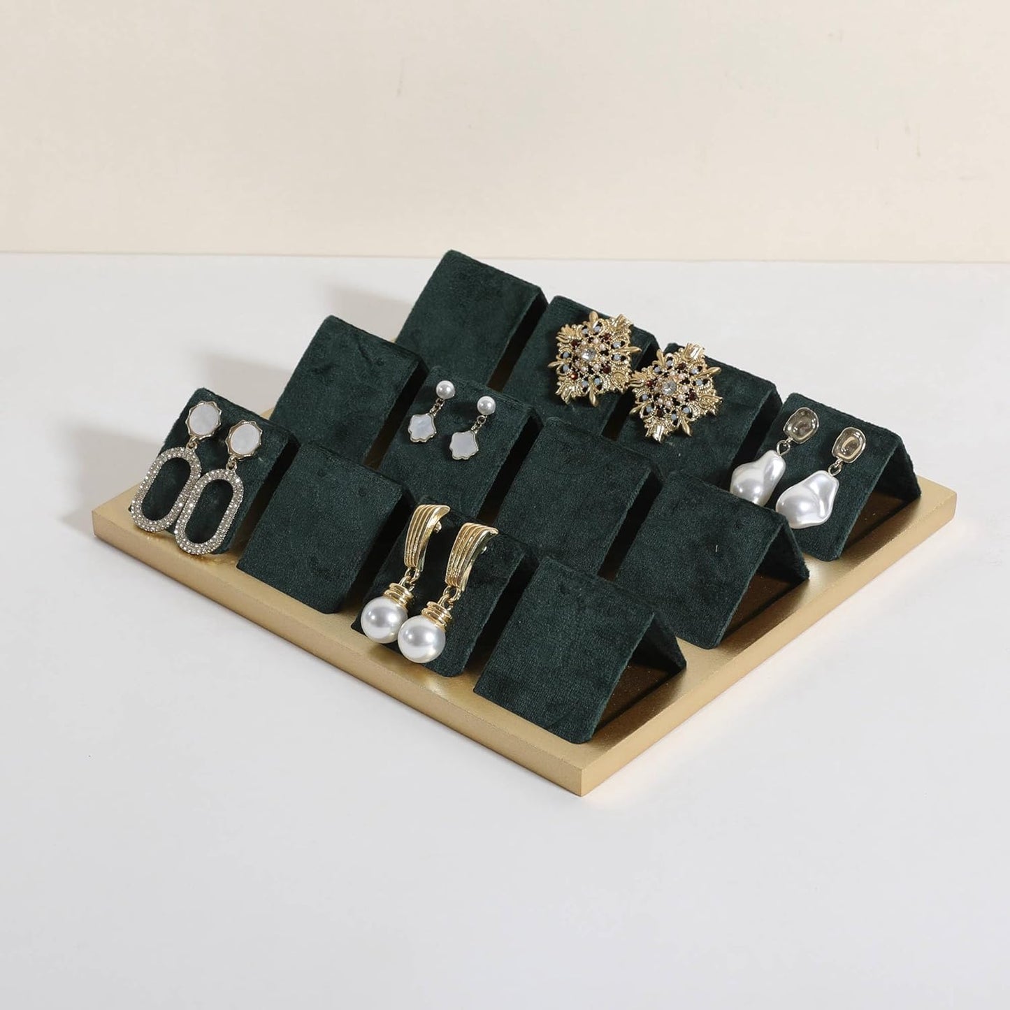 GemeShou Golden coated earring display stand for selling, velvet stud earring holder for jewelry display, Jewlery earring storage organizer tray, studs holder jewelry organizer【Earring holder-Green】