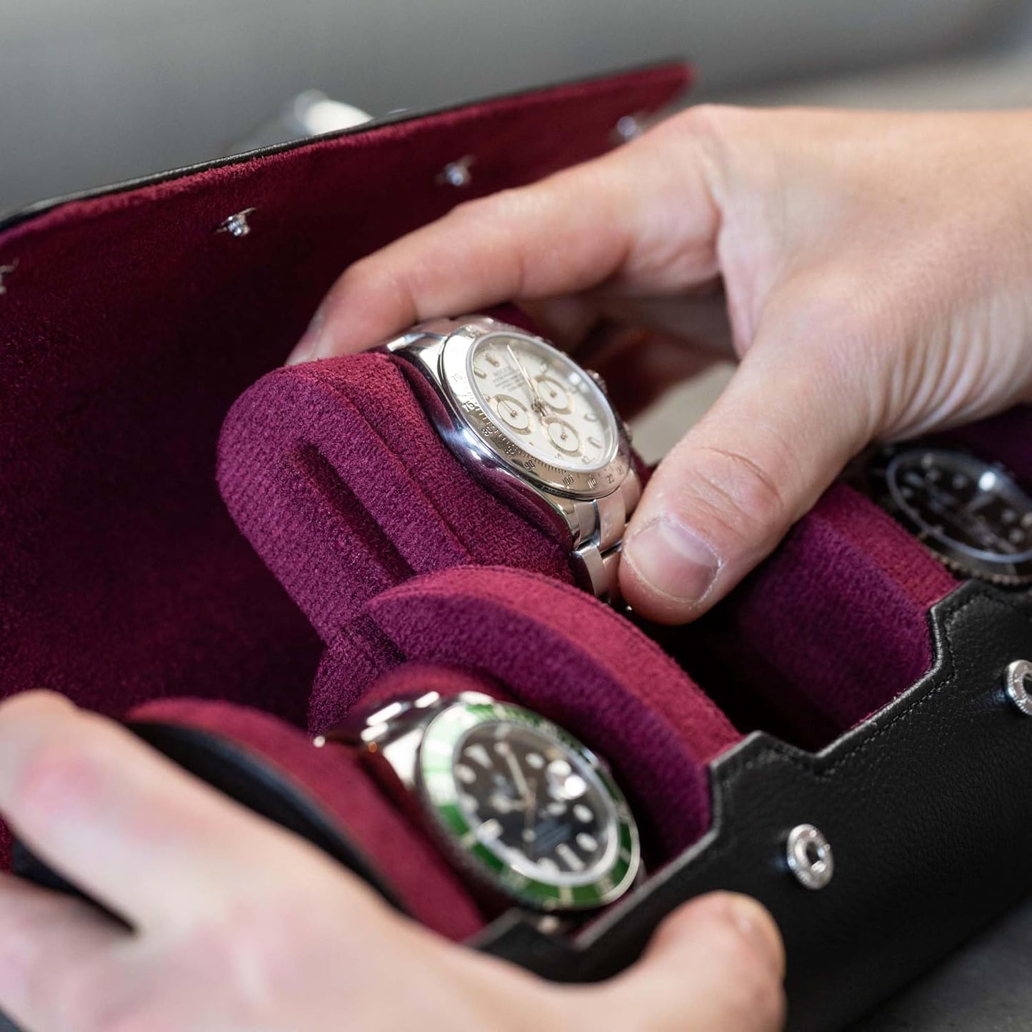DailyWatch | Watch Roll Travel Case For 3 Watch | Luxury Watch Case In Genuine Black Leather With Soft Velvet Interior | Watch Case Protect, Store, & Display Your Watches | Black Cherry