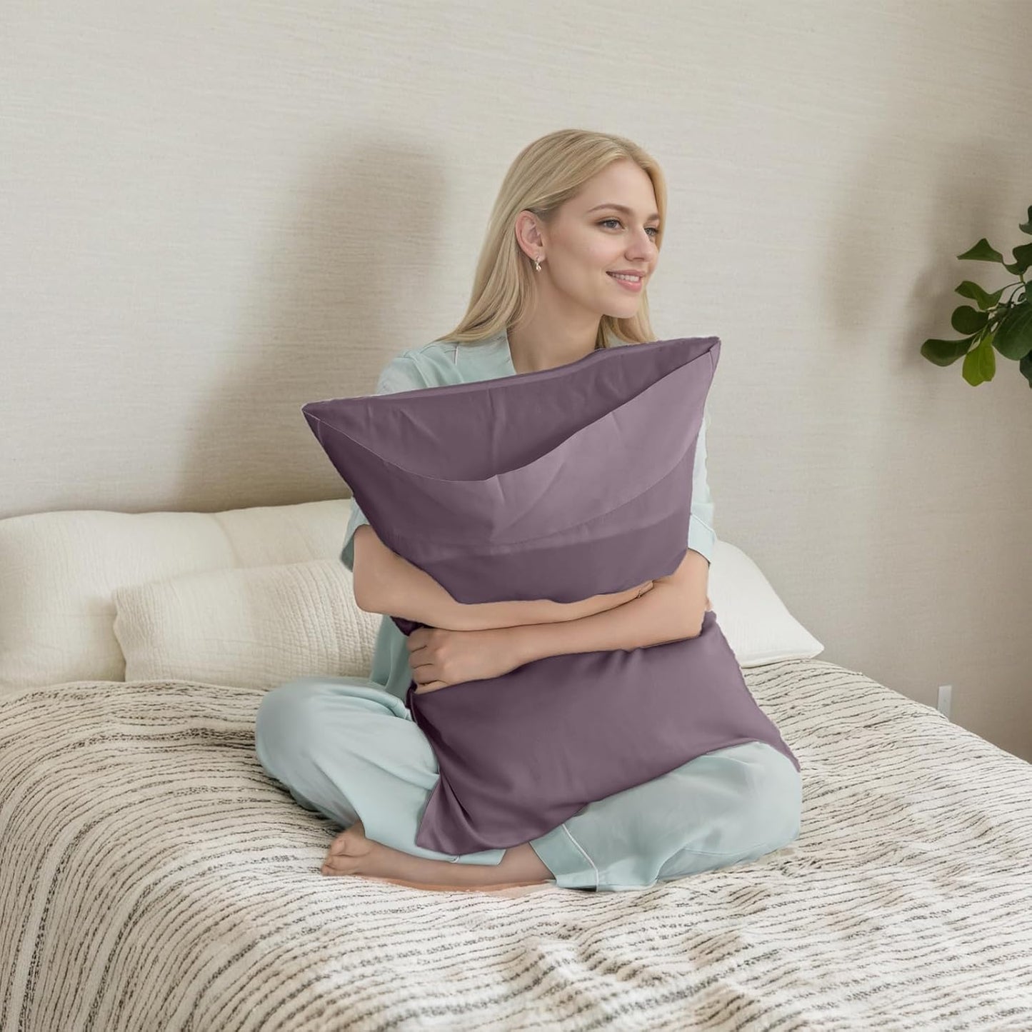 Pillow Cases Queen Size 2 Pack, Bamboo Rayon Cooling Pillowcases with Envelope Closure, Cool Breathable Pillow Case for Hot Sleepers & Night Sweats, 20x30 inches, Greish Purple