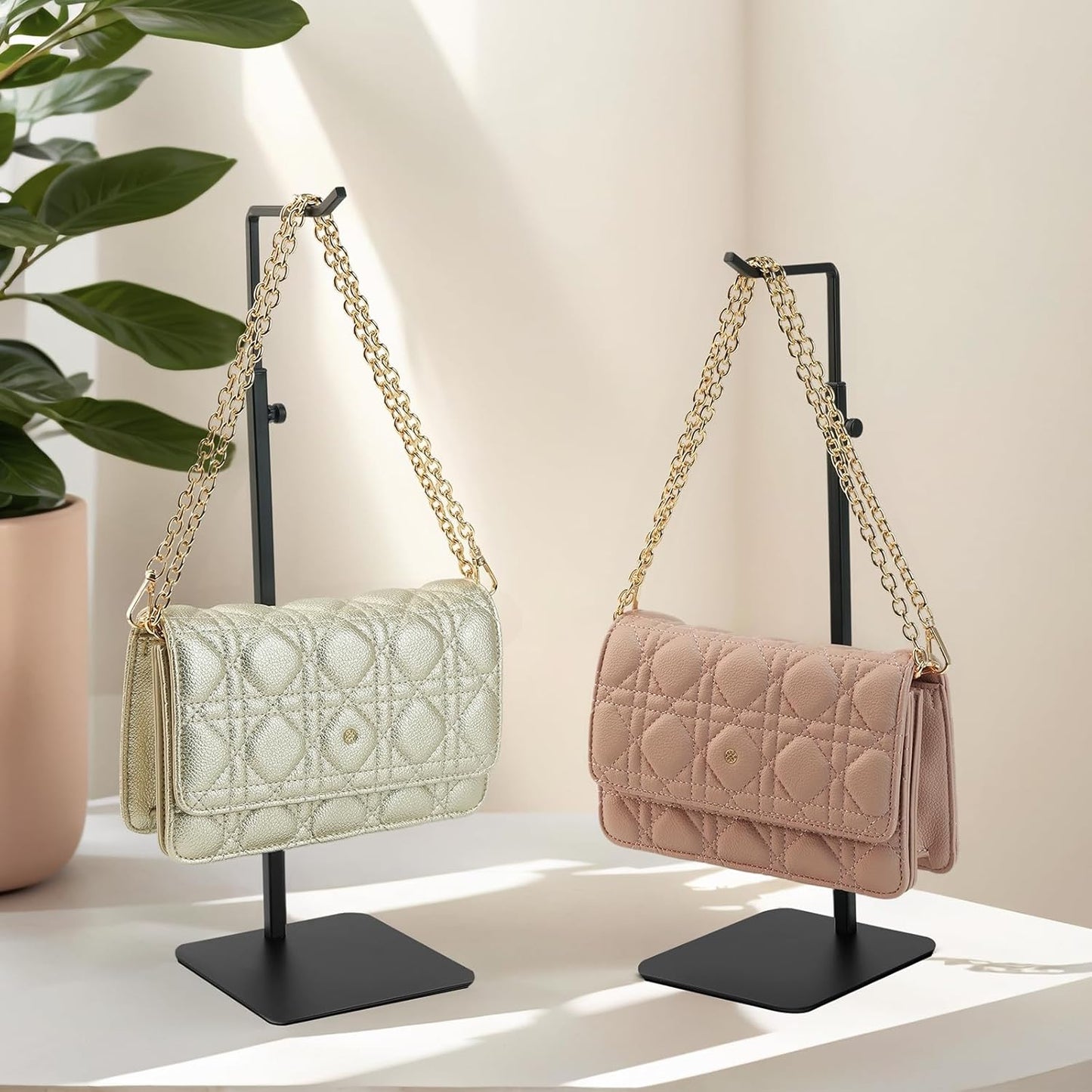 Purse Holder, Adjustable Purse Display Stand , Black Handbag Display Stand, Hanger Rack for Bags, Suitable for Desktops, Wardrobes and Commercial Storeshook Stand