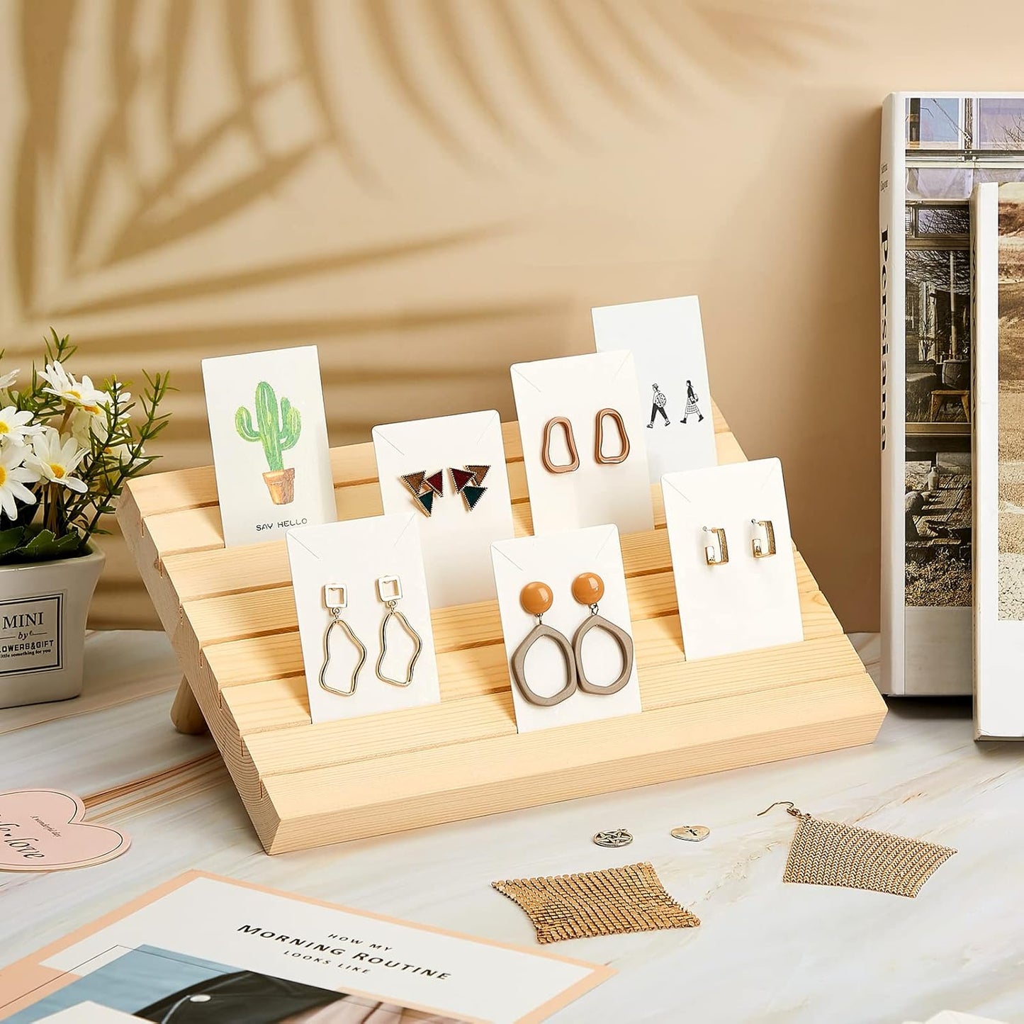 Blulu 31 Pack Wooden Earring Display Stand 7 Slots jewelry Display Holder with Earring Card for Selling Vendors Retail Show