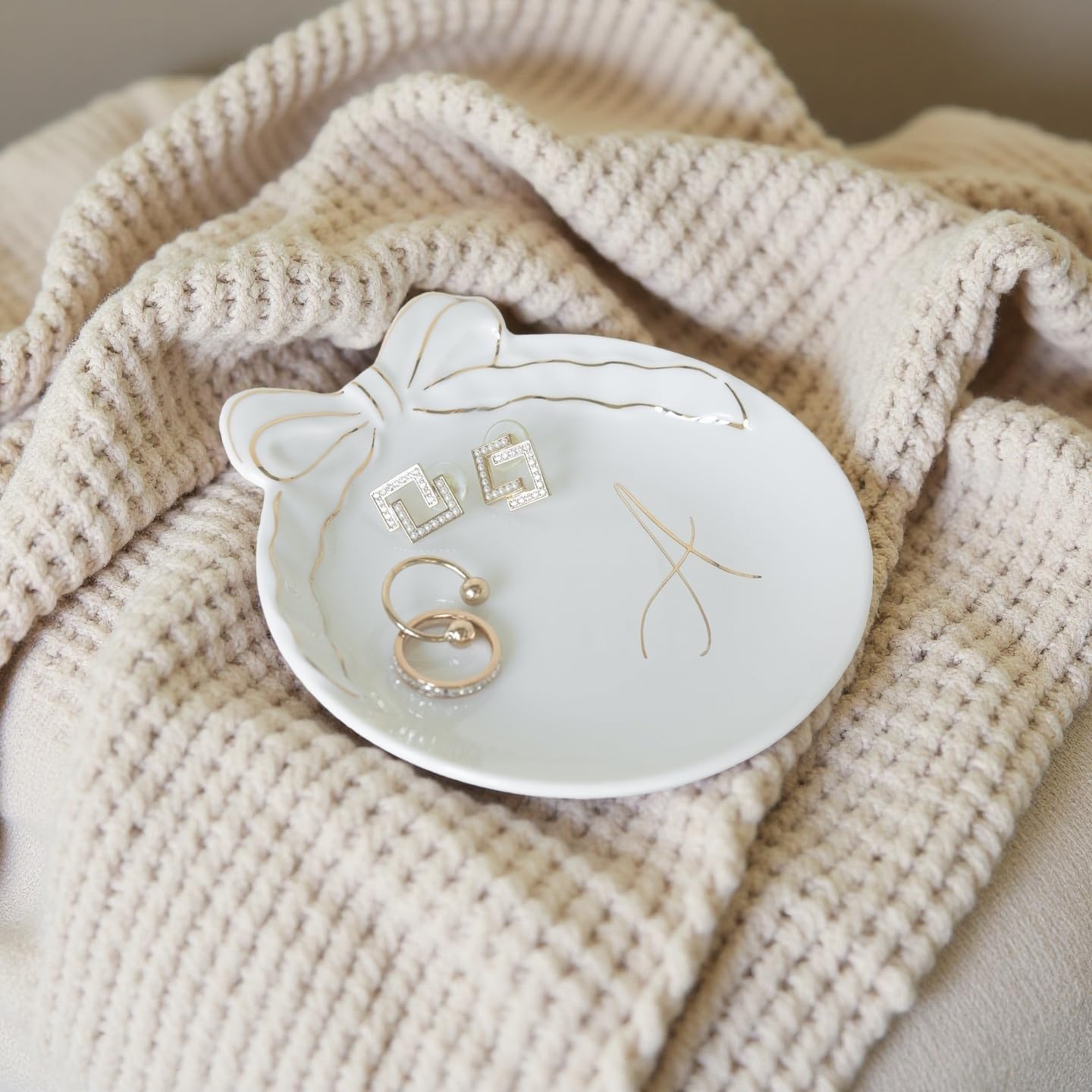 COLLECTIVE HOME - Personalized Initial Ceramic Jewelry Tray with Bow, Christmas Gift Ideas for Women, Small Gift for Girlfriend Wife, Ring Holder, Earrings Dish, Birthday Gift for Her (A)