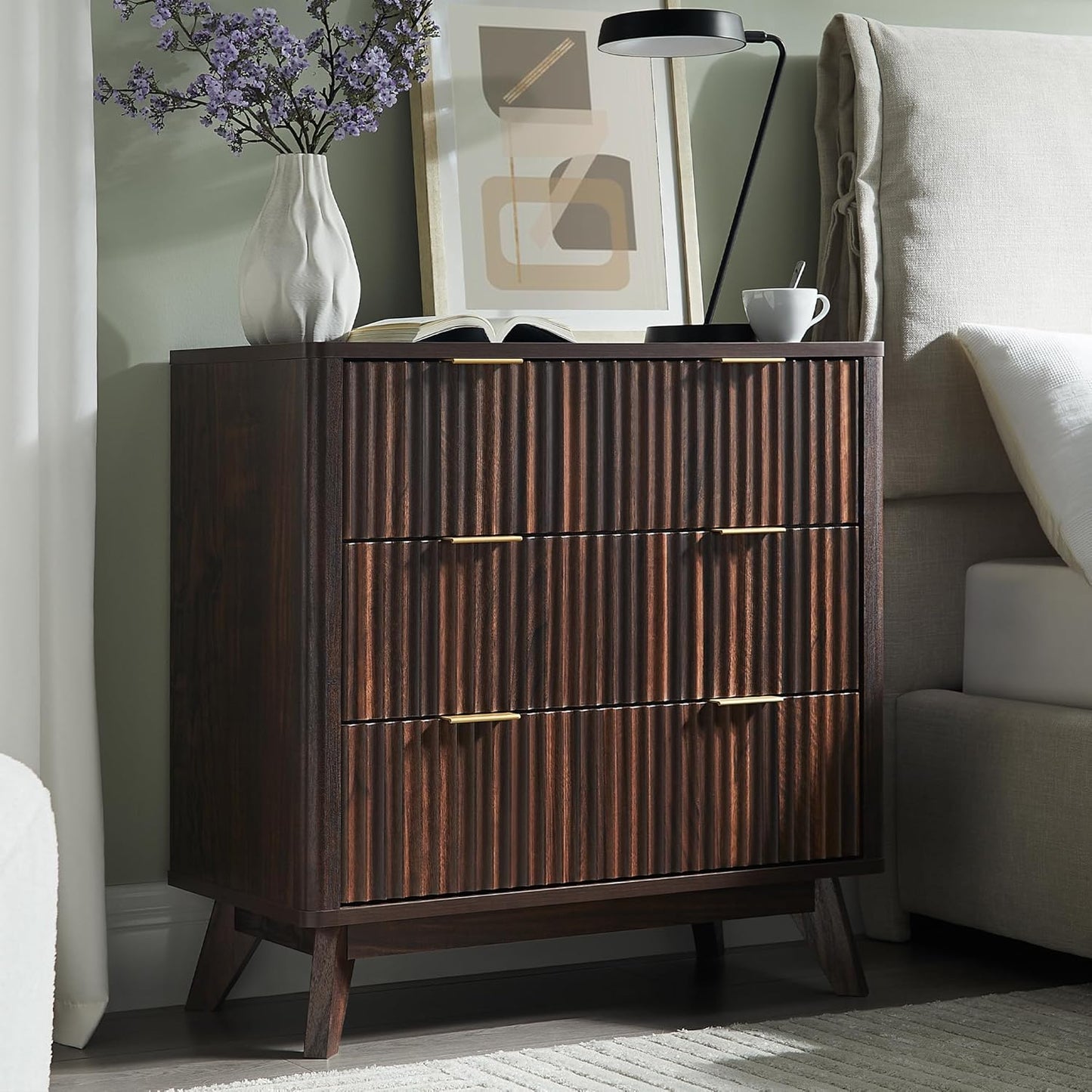 T4TREAM Fluted 3 Drawers Nightstand, Oversized Extra Large Modern Side Table, End Table Bedside for Bedroom, Living Room, Curved Profile Design, Dark Walnut