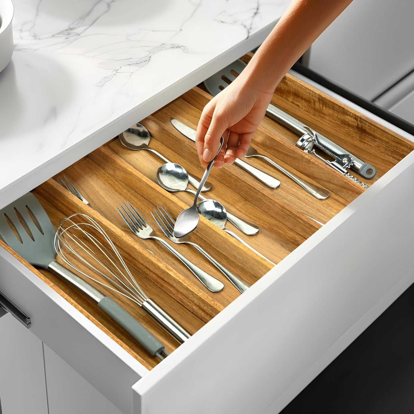 VaeFae Acacia Kitchen Silverware Organizer, Cutlery Drawer Organizer with 5 Compartments, Wooden Utensil Holder for Flatware and Cooking Tools