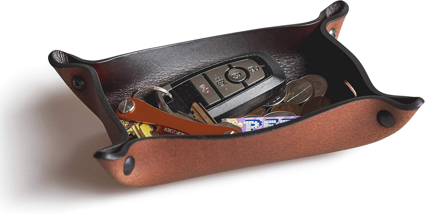 Main Street Forge Leather Valet Tray for Men – Rustic EDC Organizer for Keys, Phone & Wallet – Made in USA – Whiskey Barrel Brown